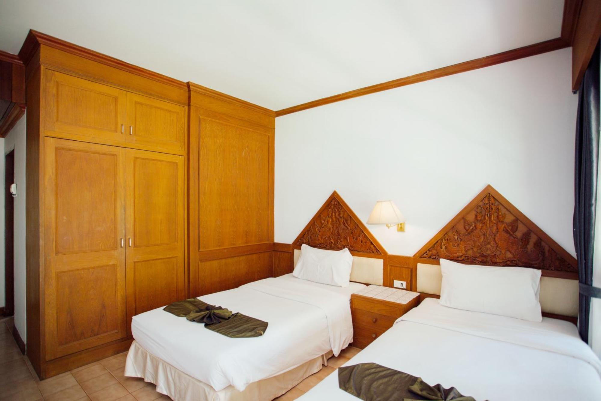 Aloha Resort Ламаи-Бич Экстерьер фото