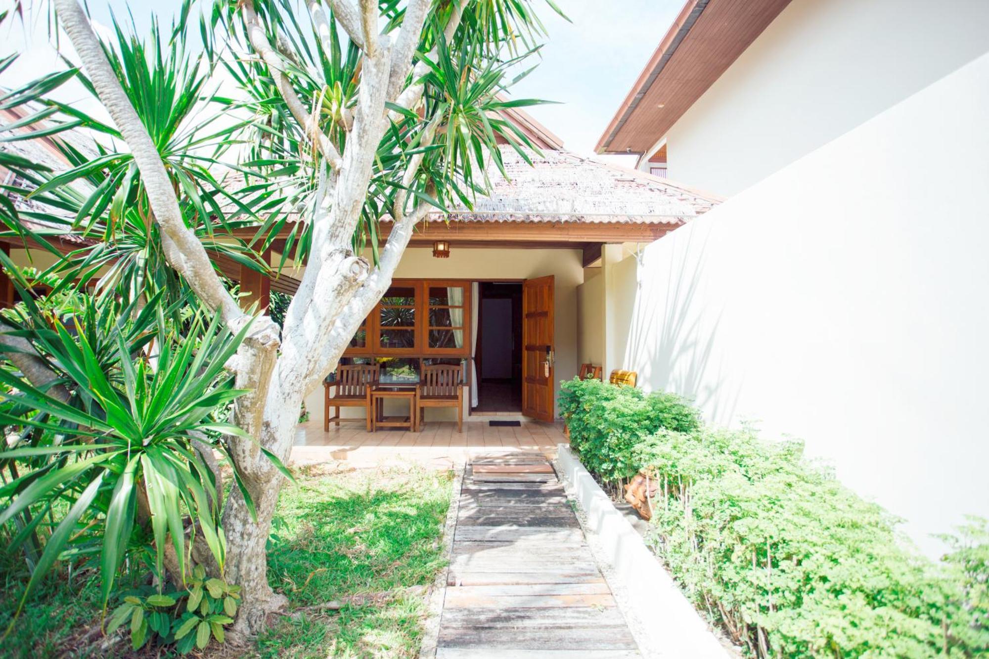 Aloha Resort Ламаи-Бич Экстерьер фото