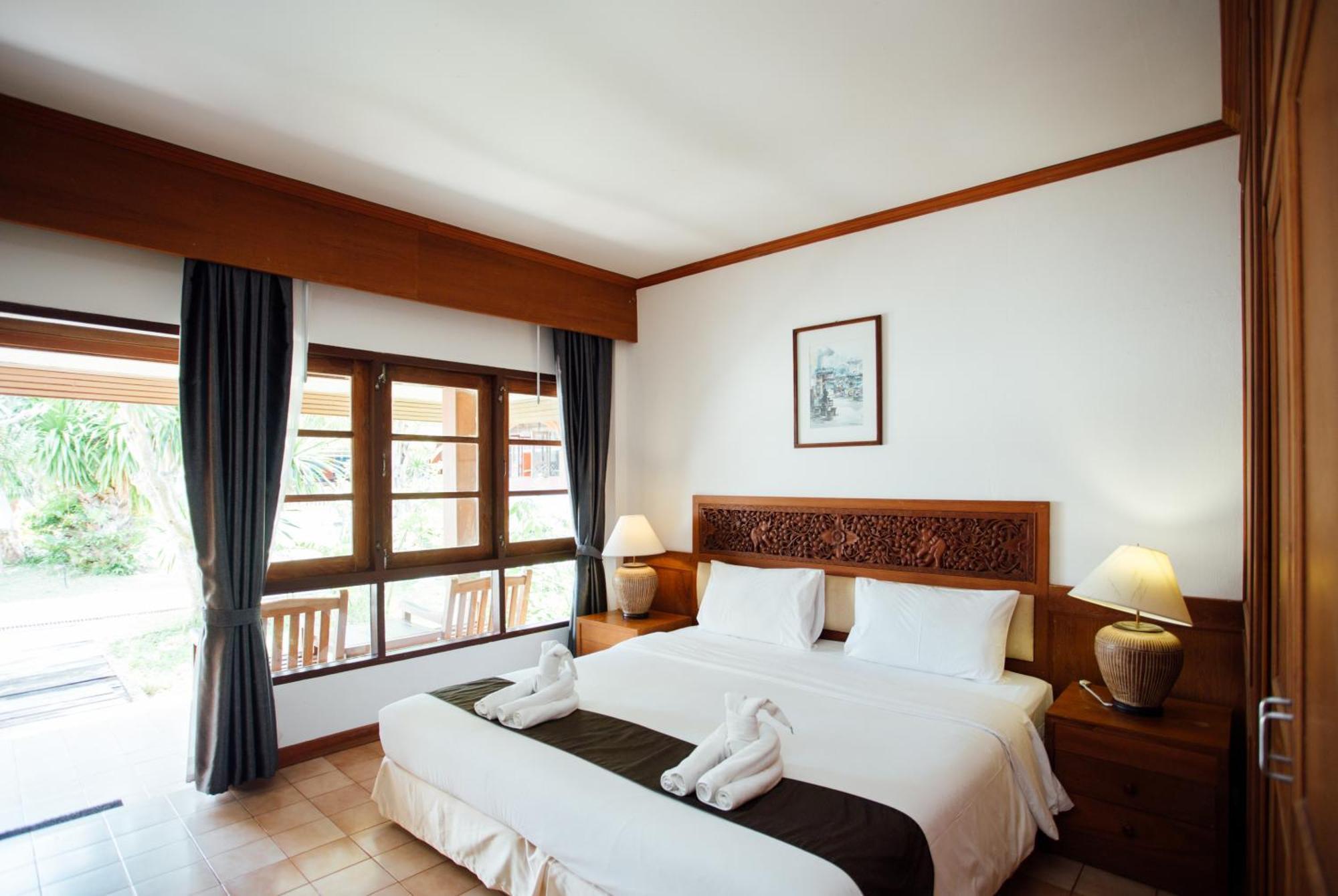 Aloha Resort Ламаи-Бич Экстерьер фото